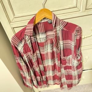 Plaid long sleeve with buttons